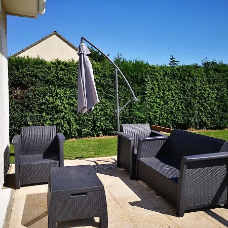 Maison Bord De Mer, Equipee Amenagee Avec Jardin *