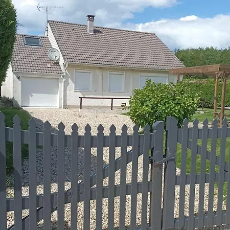 Maison Bord De Mer, Equipee Amenagee Avec Jardin *